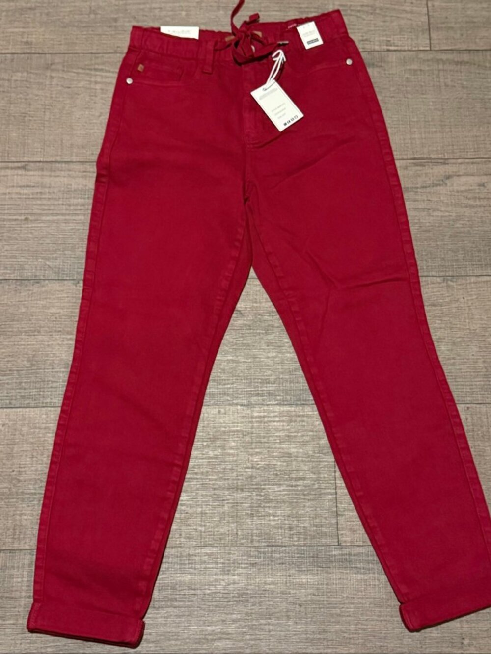 NWT Judy Blue High Waist Garment Dyed Jogger Jeans 5/27 Scarlet Red JB88727